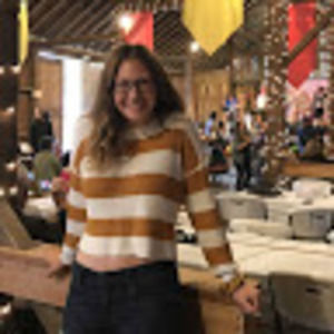 Meet your Posher, Abigail